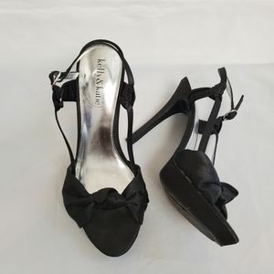Kelly & Katie Black Bow Heels Size 8